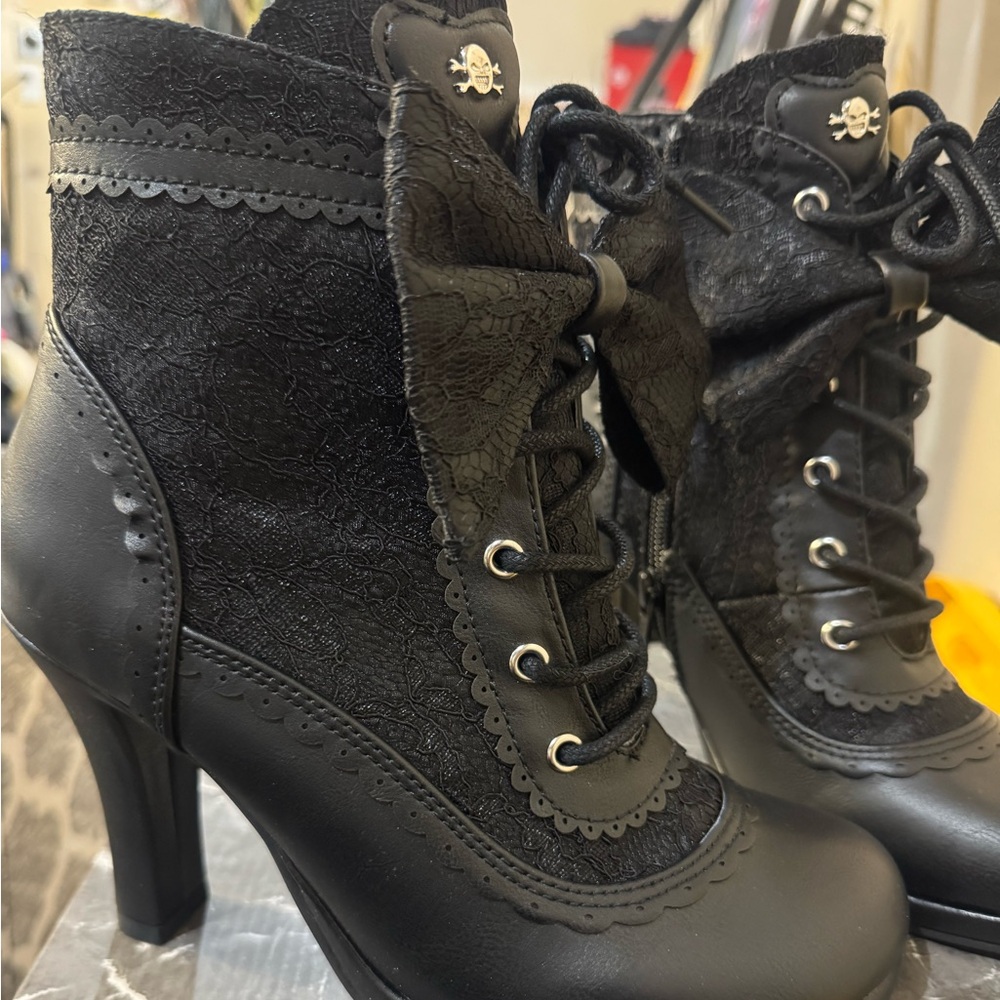 Demonia Lace-Up Ankle Boots Size 8 Womens
